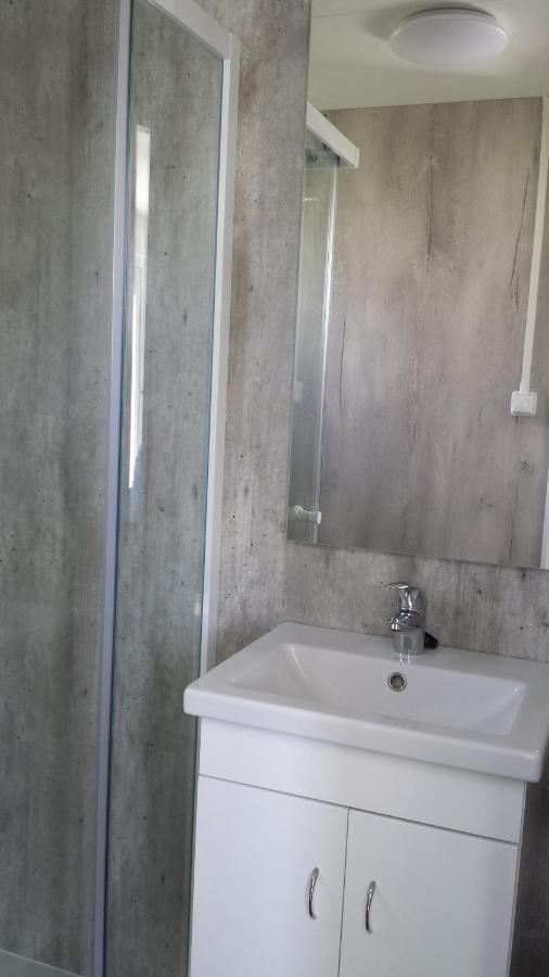 Tinyhouse Villa Geldtienden ภายนอก รูปภาพ